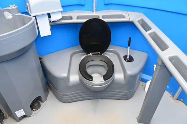Professional porta potty rental in Lemon Hill, CA